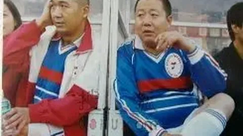 “BLG粉丝是否忽视了Wei的14项高光时刻？深入讨论与24条热评分析。”